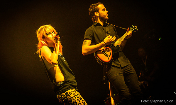 paramore02